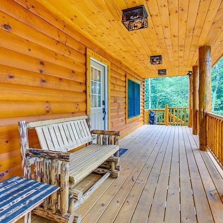 Spacious Cabin With Game Room And Fire Pit! Adams Exterior photo