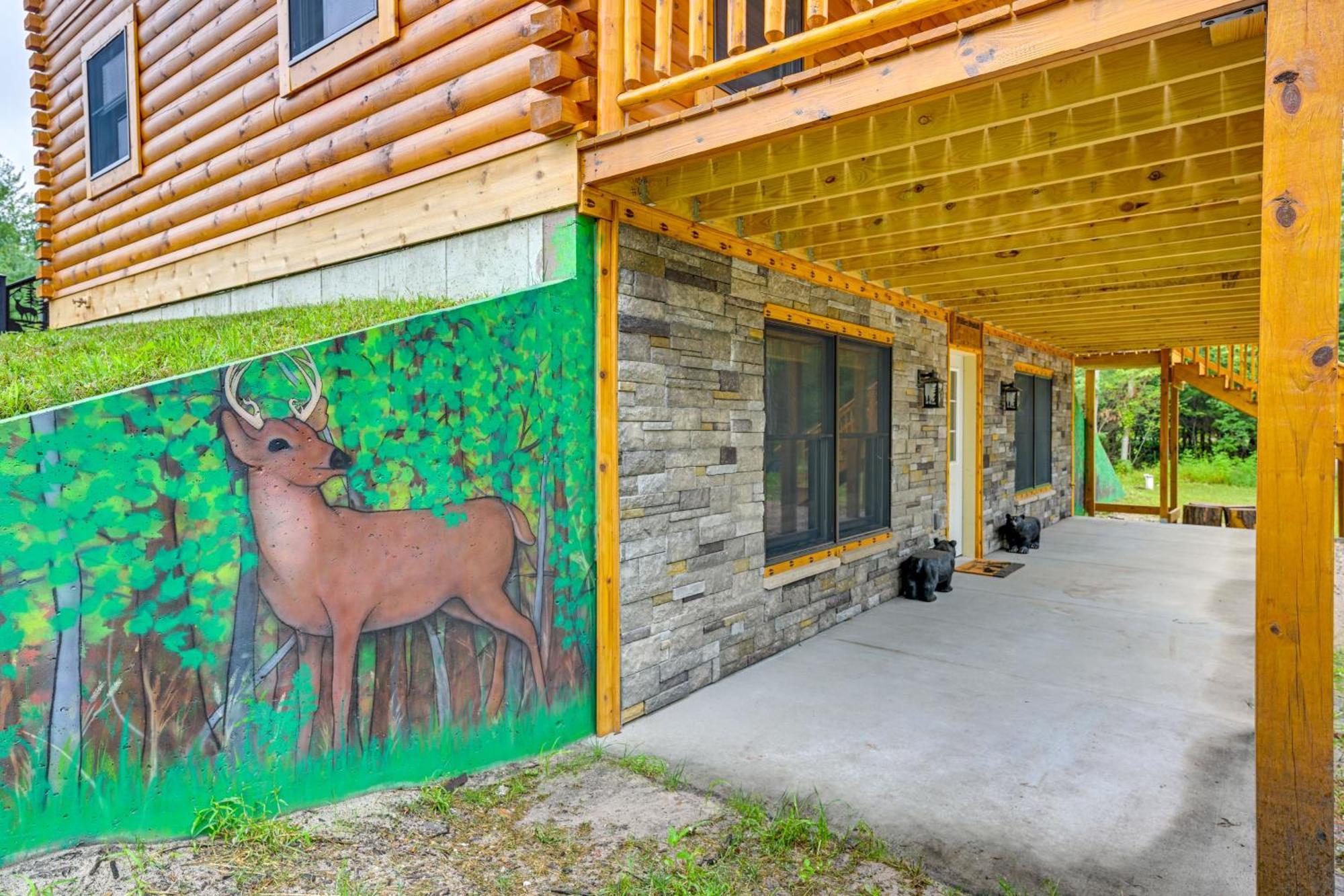 Spacious Cabin With Game Room And Fire Pit! Adams Exterior photo